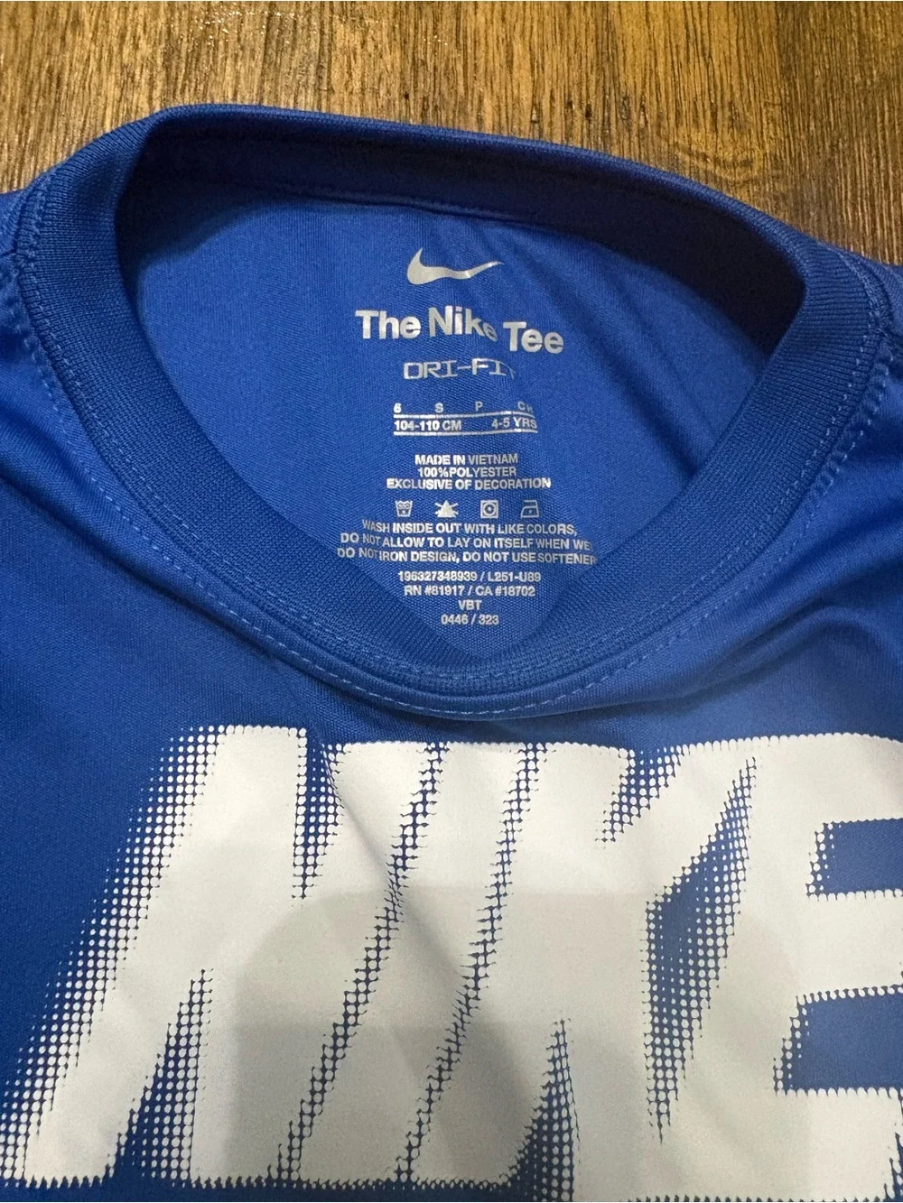 Nike kids pullover